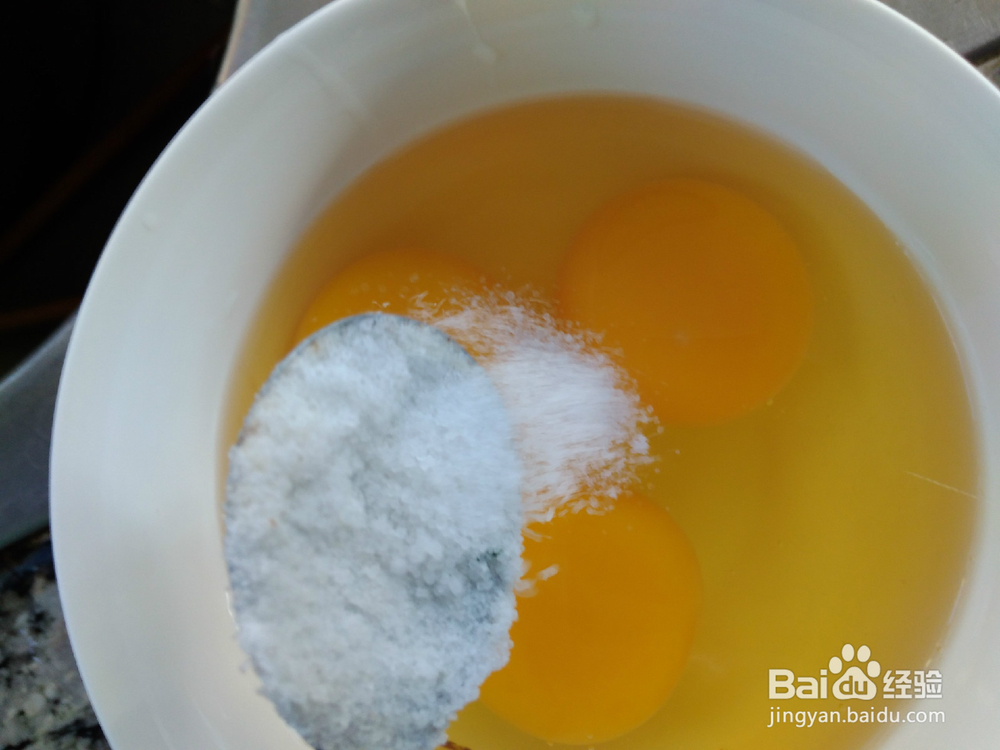 鸡蛋炒香椿技巧