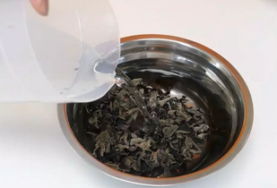 如何泡木耳又快又好，不用热水哦！
