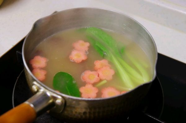 牛肉浓汤鸡蛋面