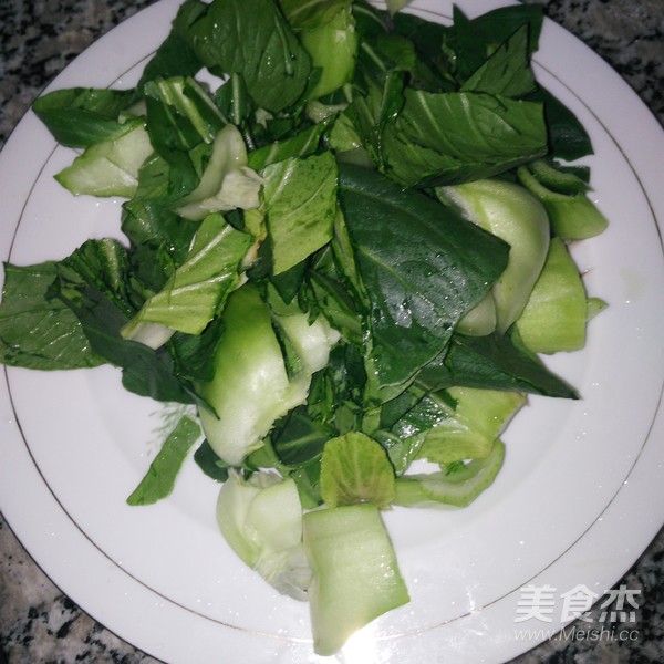 皮蛋青菜粥的做法
