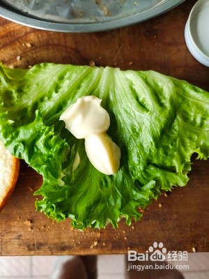 照烧烤鸡腿堡的做法