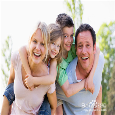 父母如何与叛逆期的孩子沟通