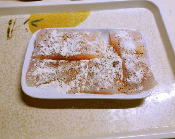 奶香金汤巴沙鱼