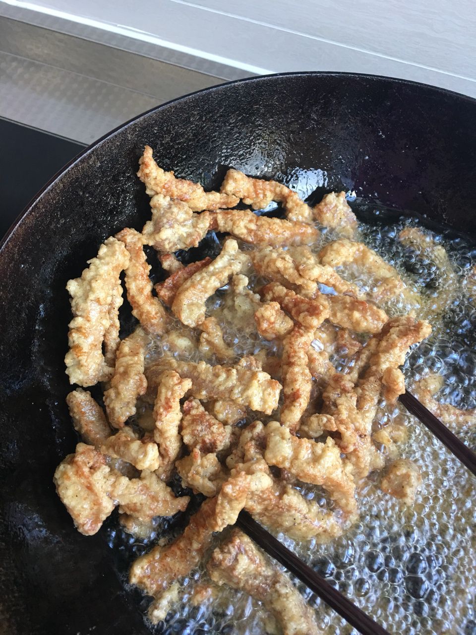 教你做美味的家常版糖醋里脊，吃货学起来