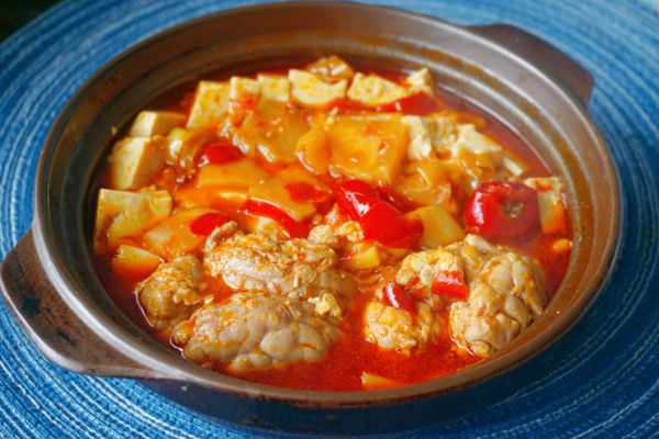 泡椒猪脑花烧豆腐