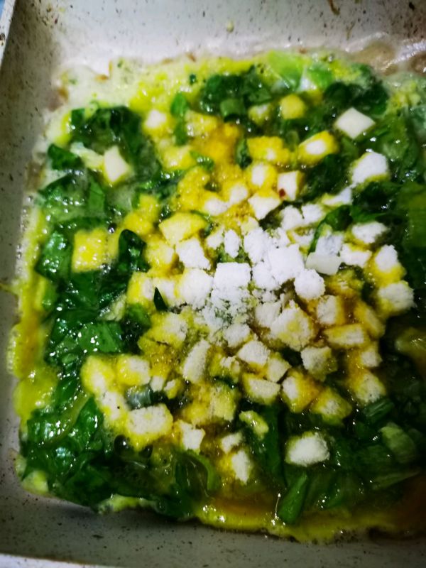 鸡蛋馒头蔬菜饼