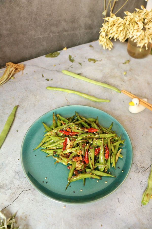 简单美味干煸扁豆角