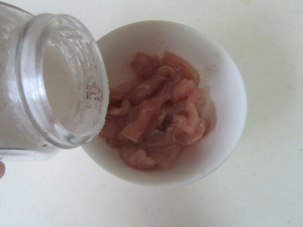 双菇木耳炒肉片,必不可少的美食
