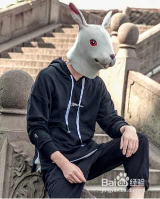黑色运动鞋怎么搭配