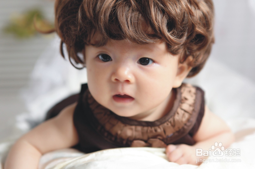 父母如何正确培养孩子的积极上进心？
