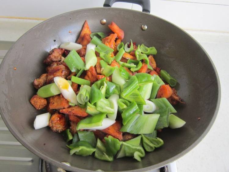 辣子鸡的制作方法是什么