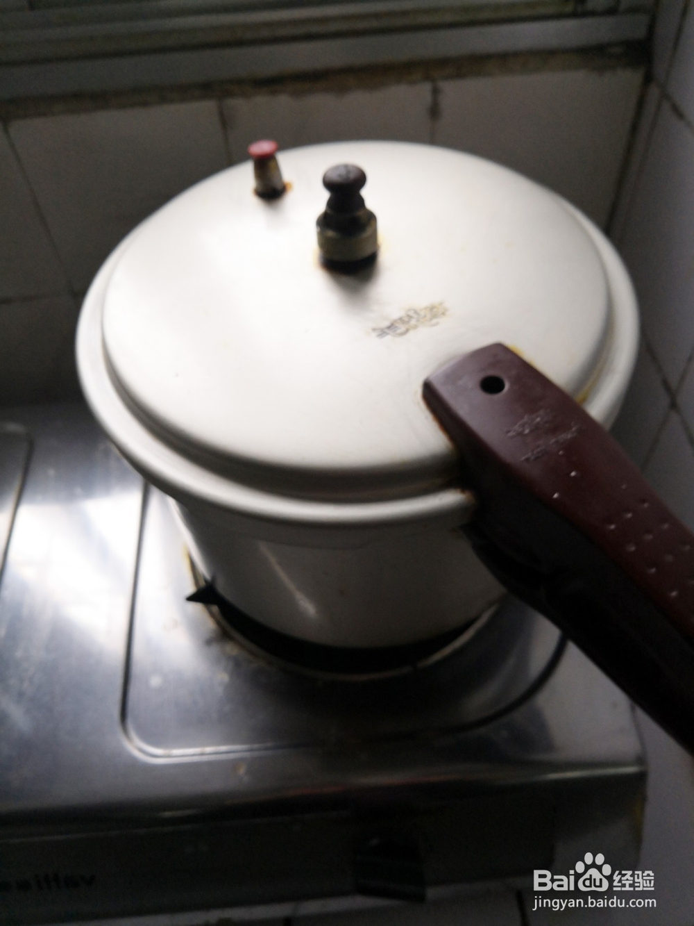 土豆黄焖鸡的做法