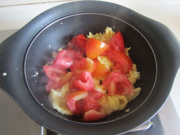 木耳番茄鸡蛋汤