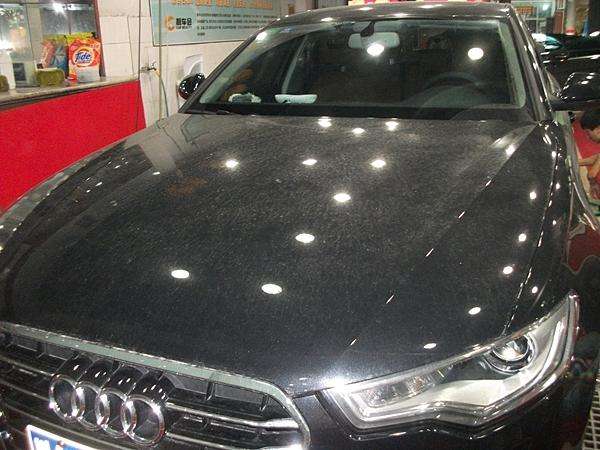 重新喷漆后每次下雨我的车漆泥渍都洗不掉怎么回事