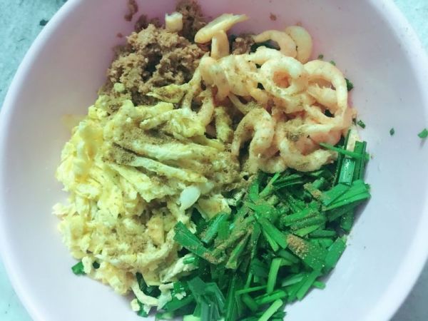 北极虾韭菜盒子