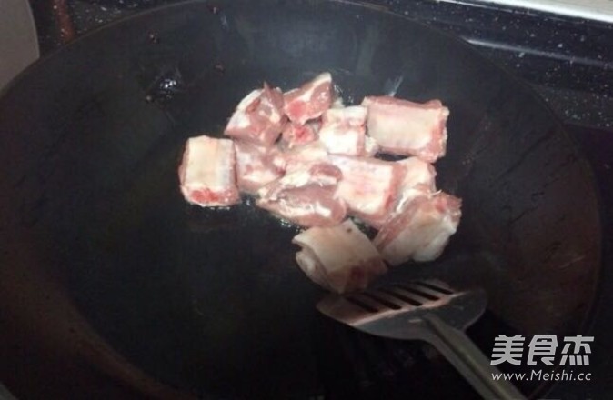 糖醋排骨的做法