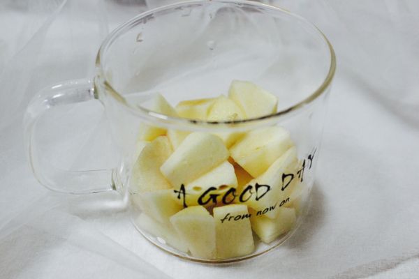 苹果石榴酸奶杯