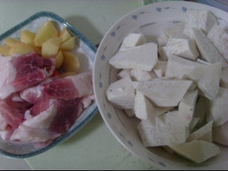 芋头红烧肉