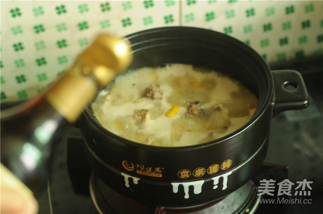 板栗烧鸡的做法