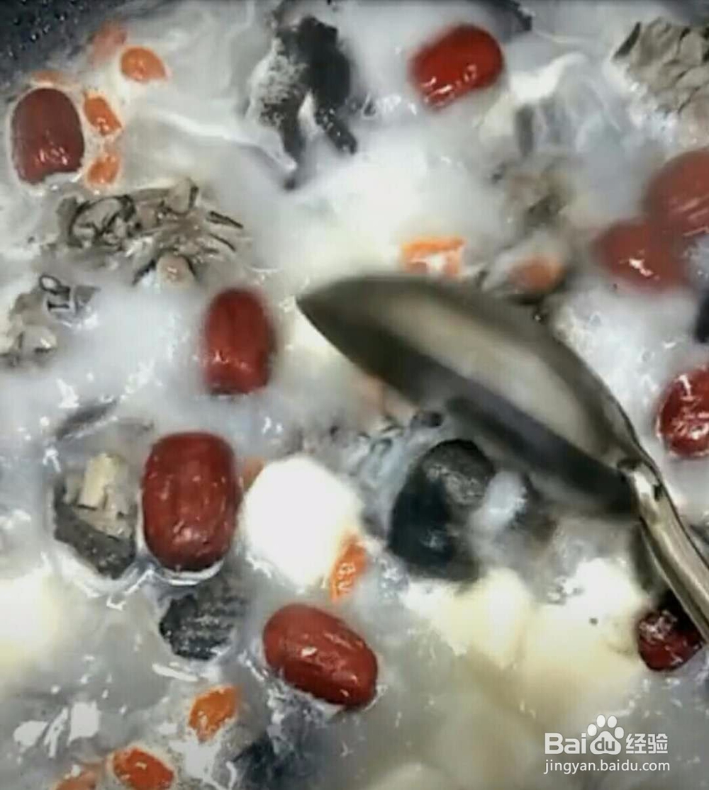 家庭炖乌鸡做法