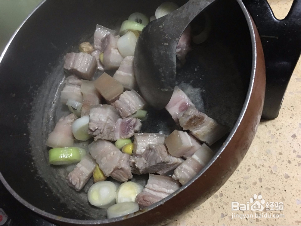 红糖红烧肉的做法