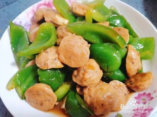 青椒炒牛肉丸