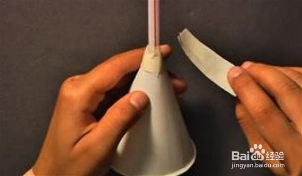 幼儿园手工小制作 教你自制简易的喇叭玩具