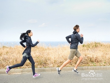 跑步姿势不正确小心肚子越来越大