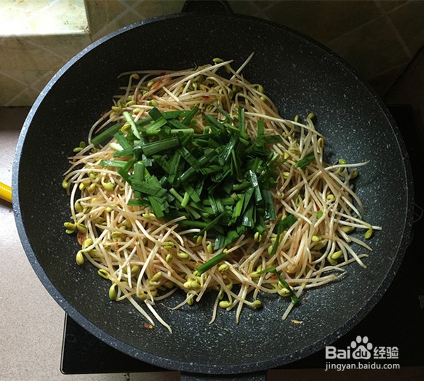 教你做酱爆黄豆芽