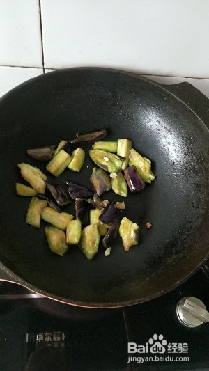 健康养生佳品茄子炖土豆的做法