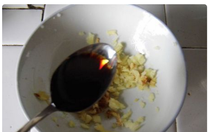 重庆小面的汤是怎么熬制的