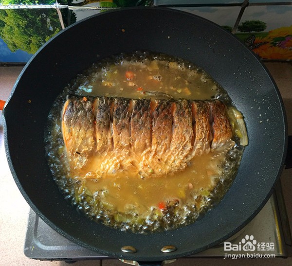 如何做出好吃的泡椒榨菜烧鱼腩