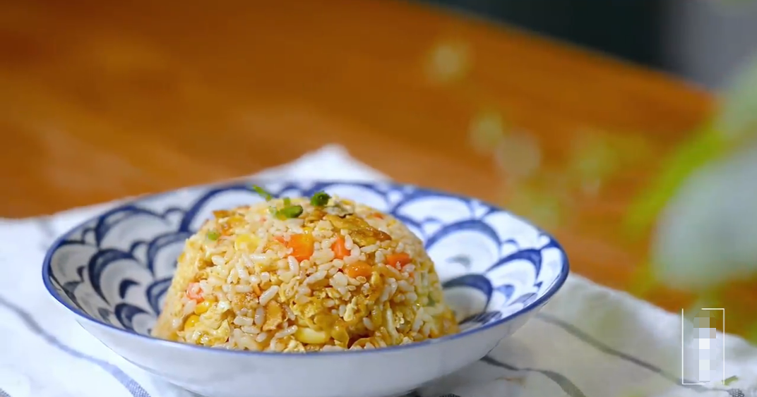 蟹黄炒饭怎么做