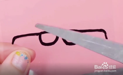 怎么给芭比做个眼镜？