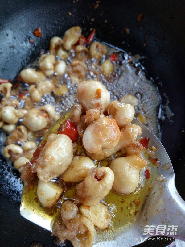 砂锅肥肠的做法