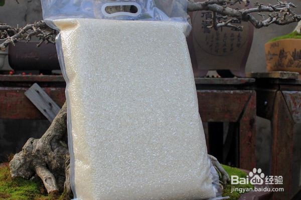 整袋的大米怎么储存不生虫