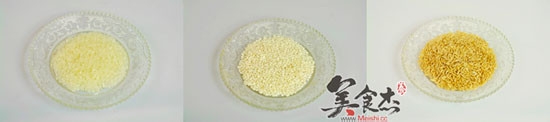 分享一款银耳莲子枸杞粥的做法