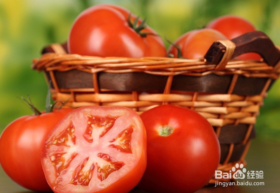 <b>西红柿营养价值高 推荐四道番茄美味食谱</b>
