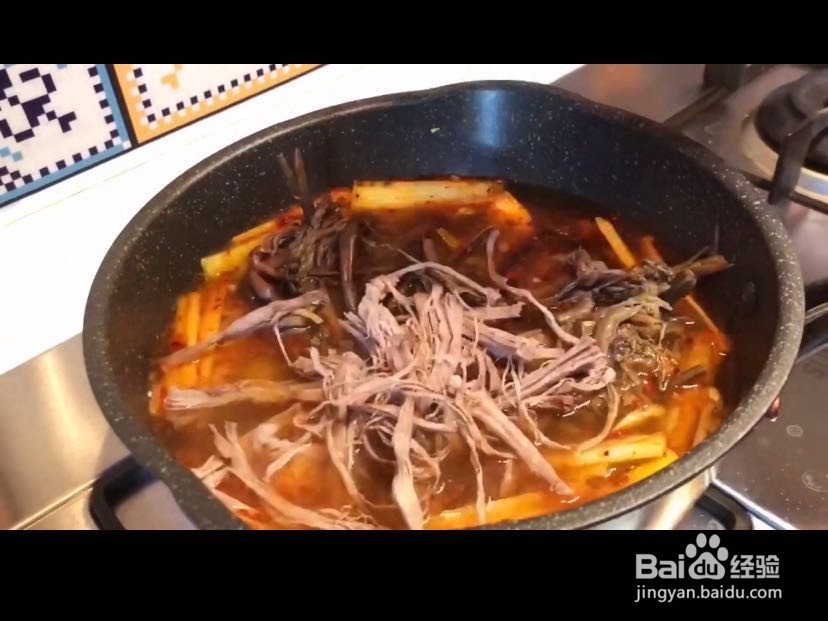如何做美味下饭的韩式辣牛肉汤