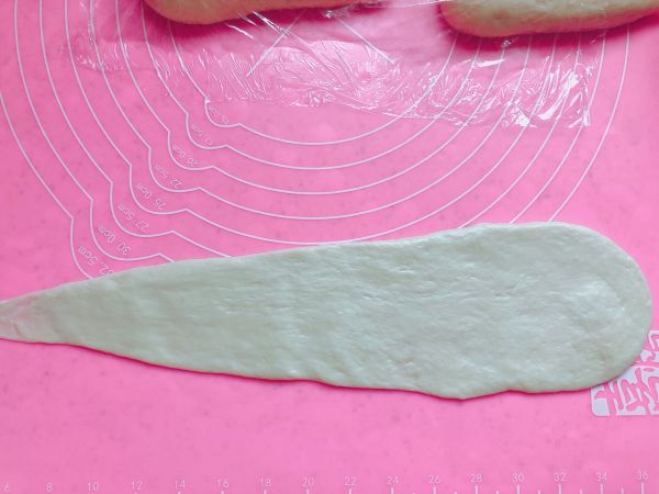 鲜奶香草牛角面包