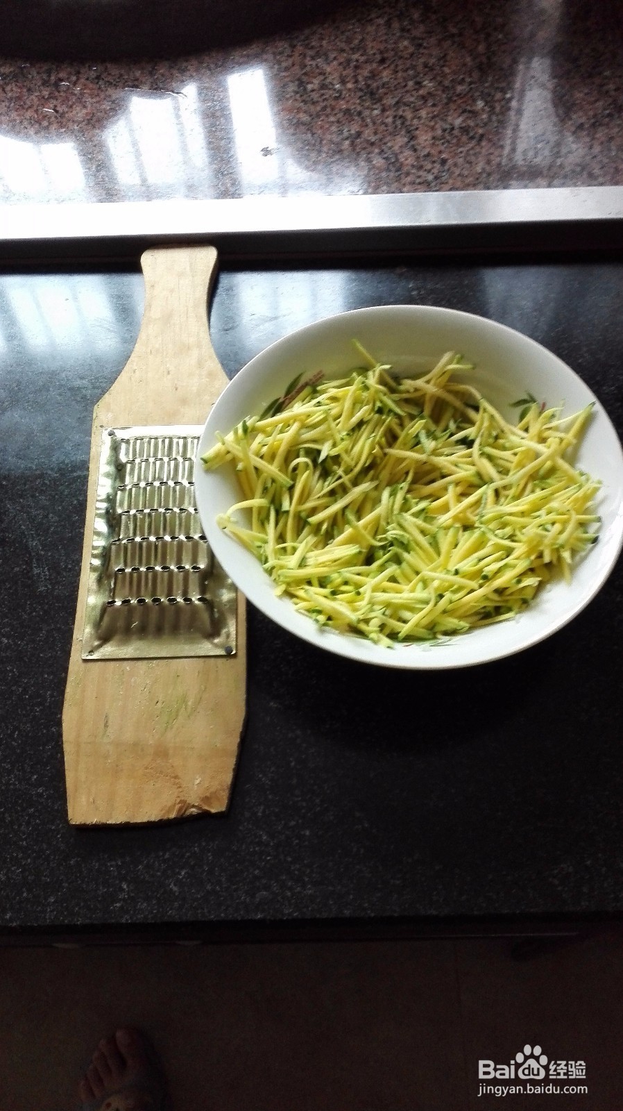 如何做小朋友爱吃的南瓜丝炒鸡蛋