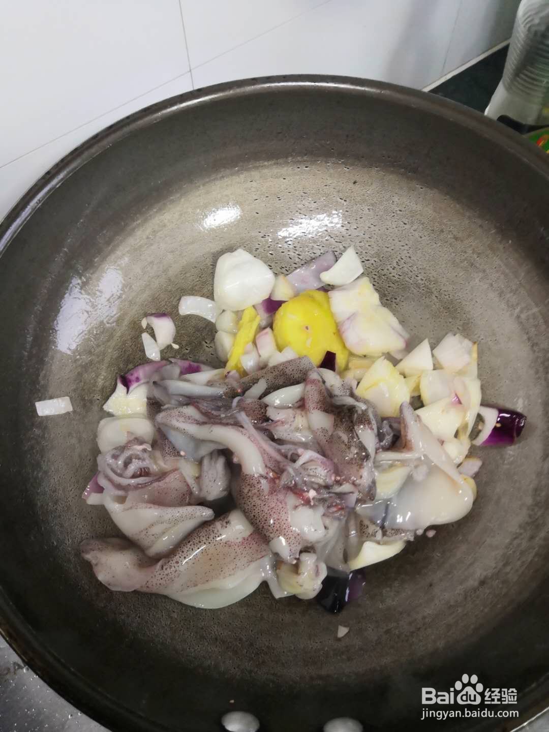 如何做葱姜酱炒鱿鱼