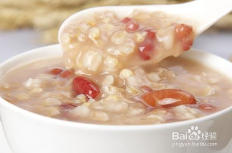 给你介绍三种滋补养生粥的做法