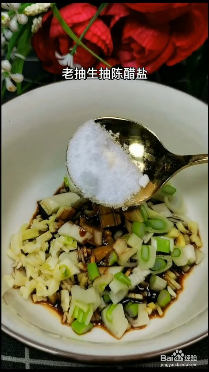 怎么在家自制美味的排骨烩酸菜