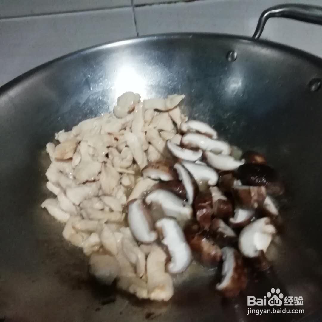 快手小炒,鲜冬菇炒鸡胸肉