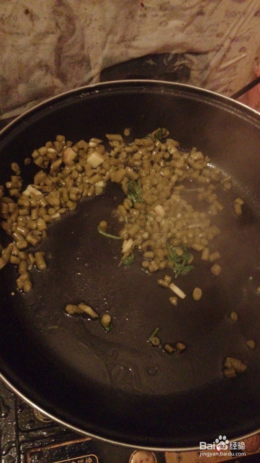 家常菜--酸豆角白菜鱼的做法