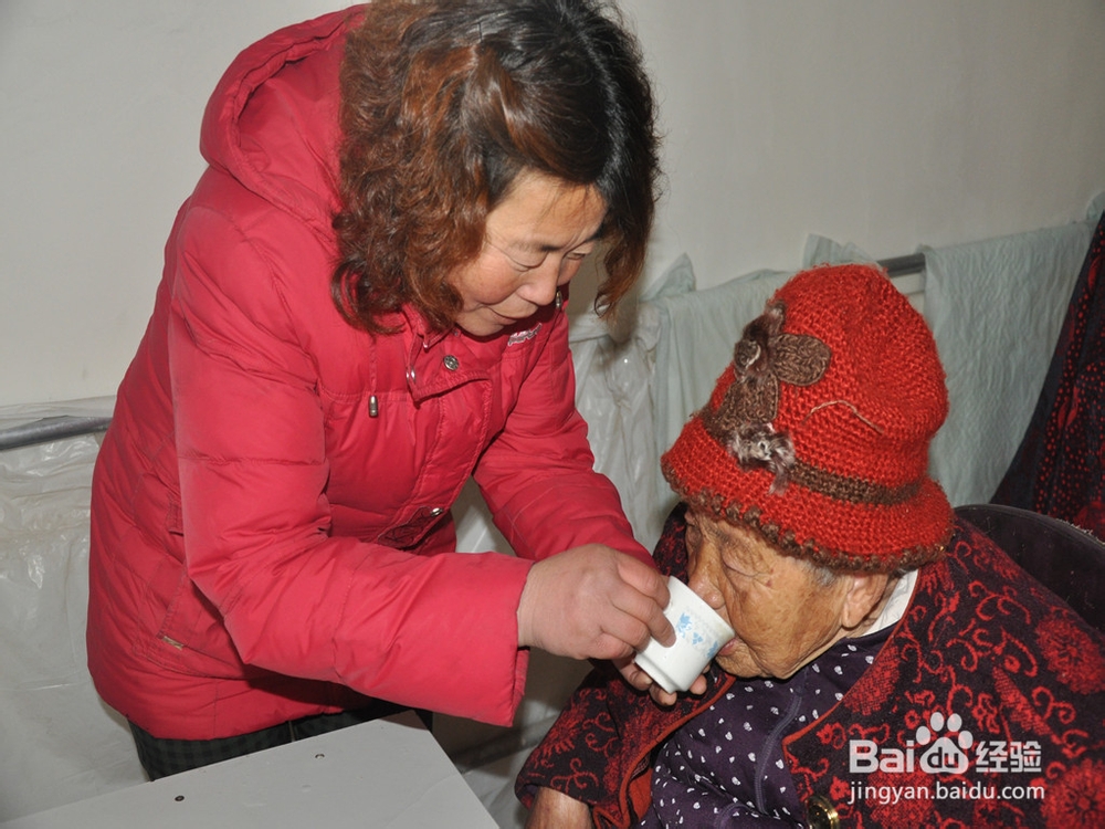 城市媳妇如何讨好农村婆婆