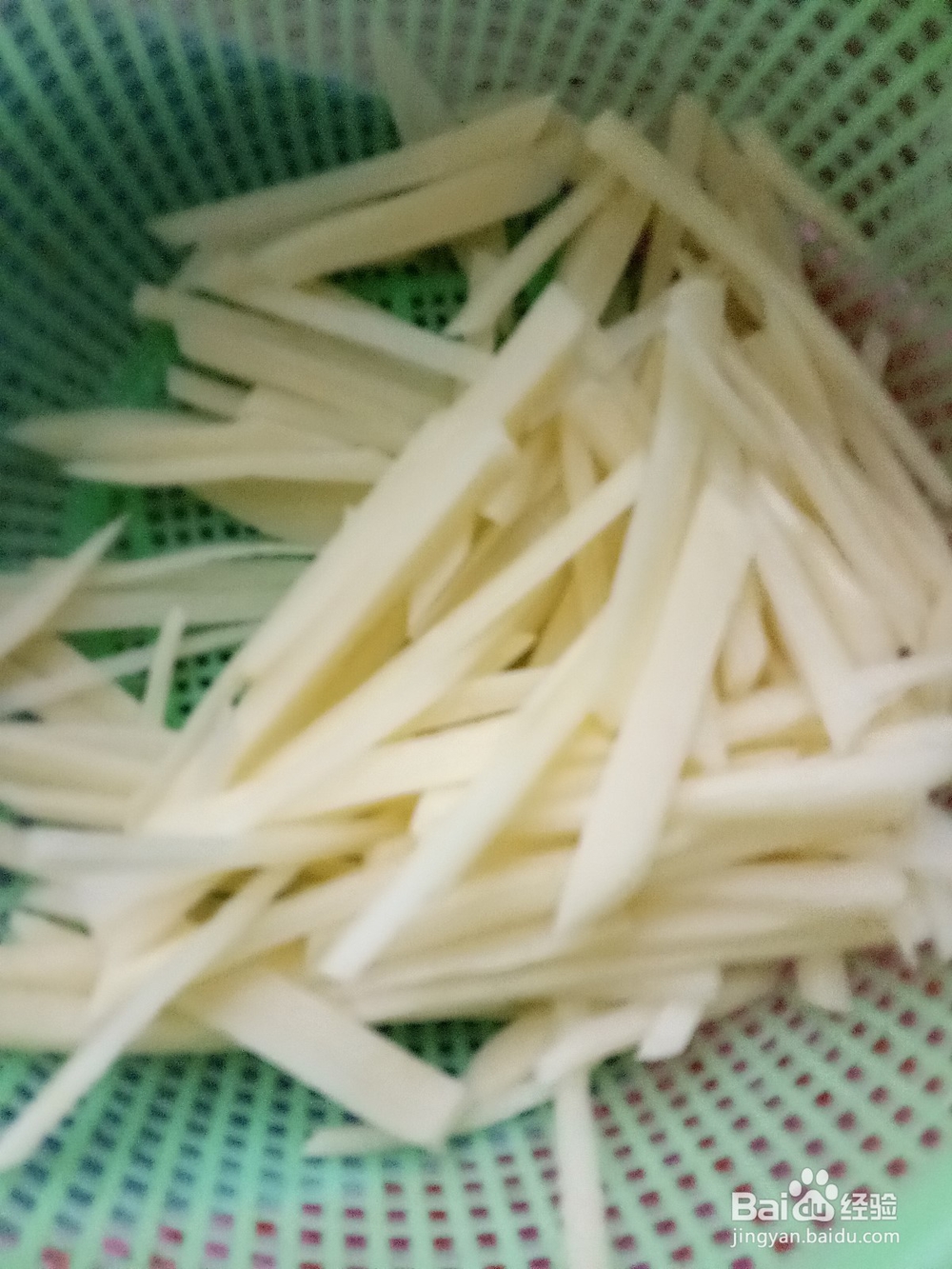 香肠土豆丝青椒炒饭