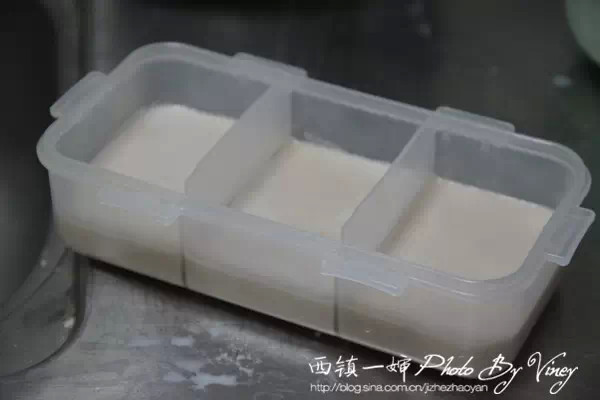 核桃椰汁梅花糕