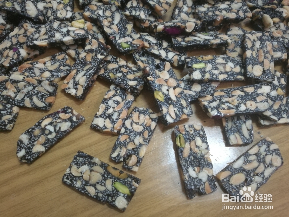 一次就学会的花生核桃开心果芝麻糖